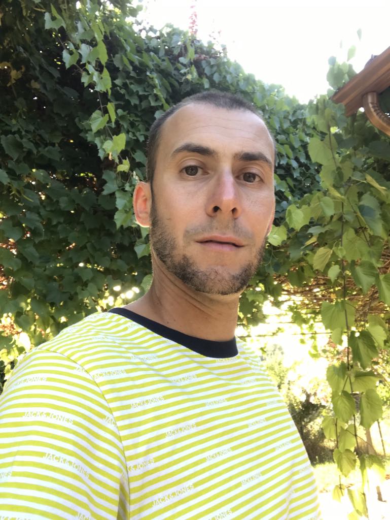 Profil von Joan