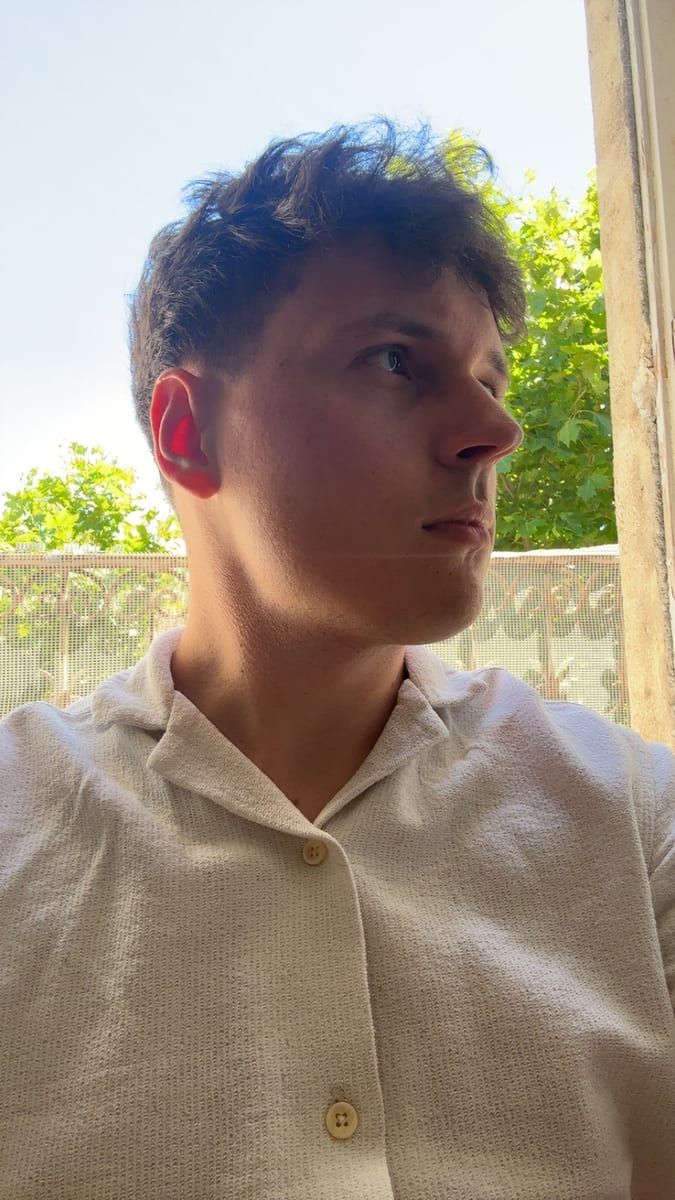 Profil von Maximino