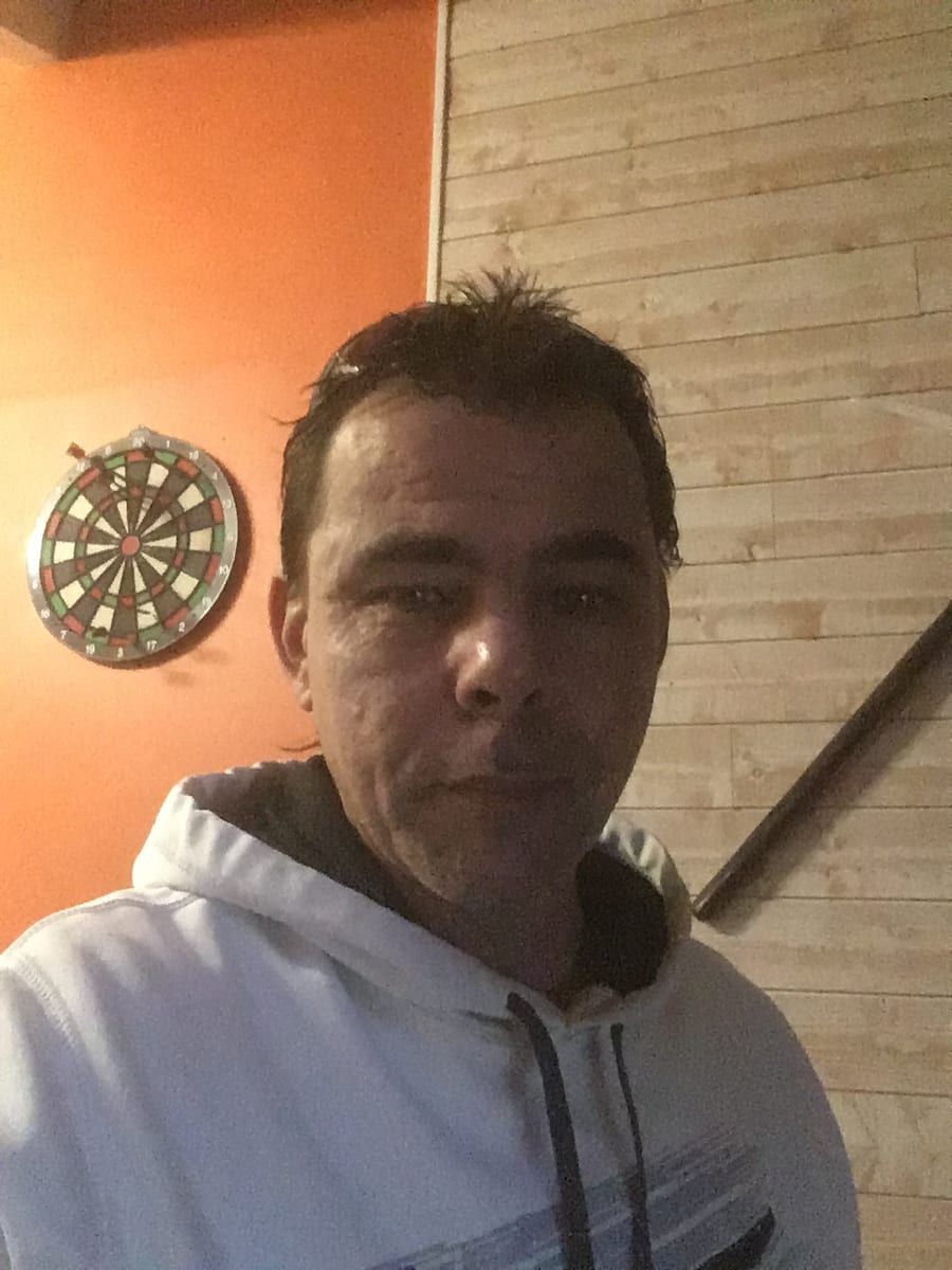 Profil von Bayan